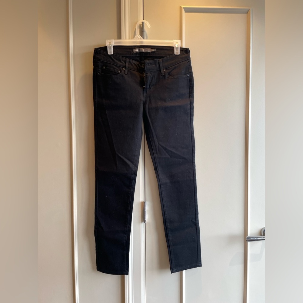 Brand New Levi's Slight Curve Skinny Jeans - Size 2/26